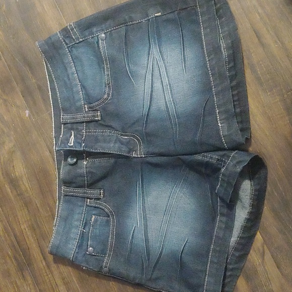 Bebe Denim Shorts - Picture 2 of 3